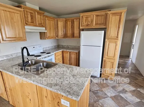 13179 Wilson Dr, Mount Vernon, WA 98273