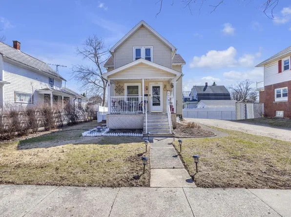 332 East 2nd STREET, Fond Du Lac, WI 54935