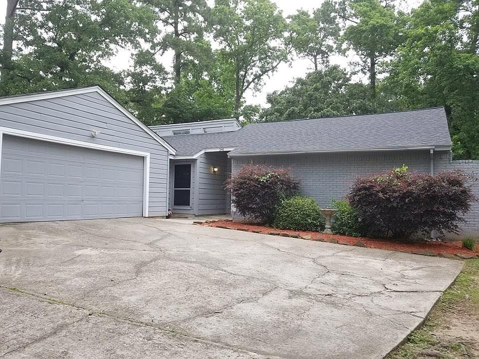 1st image of 241 Wellwood Ln