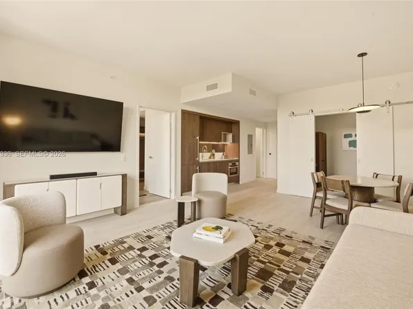 1611 SW 2nd Ave #301, Miami, FL 33129