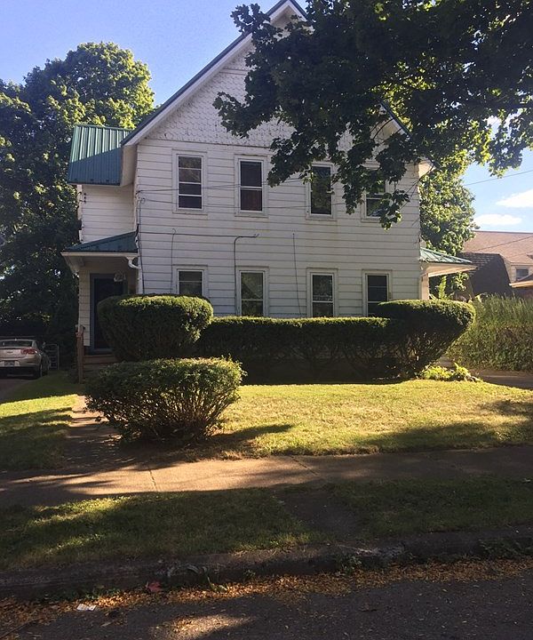1st image of 523 W 4th St