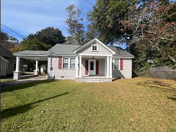 3rd image of 1061 Carolina Ave