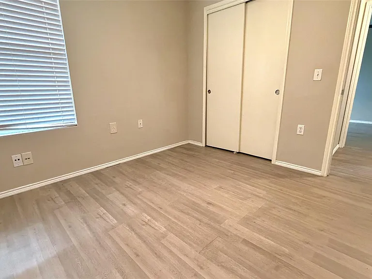 12333 Paloma Blanca Way — Photo 18