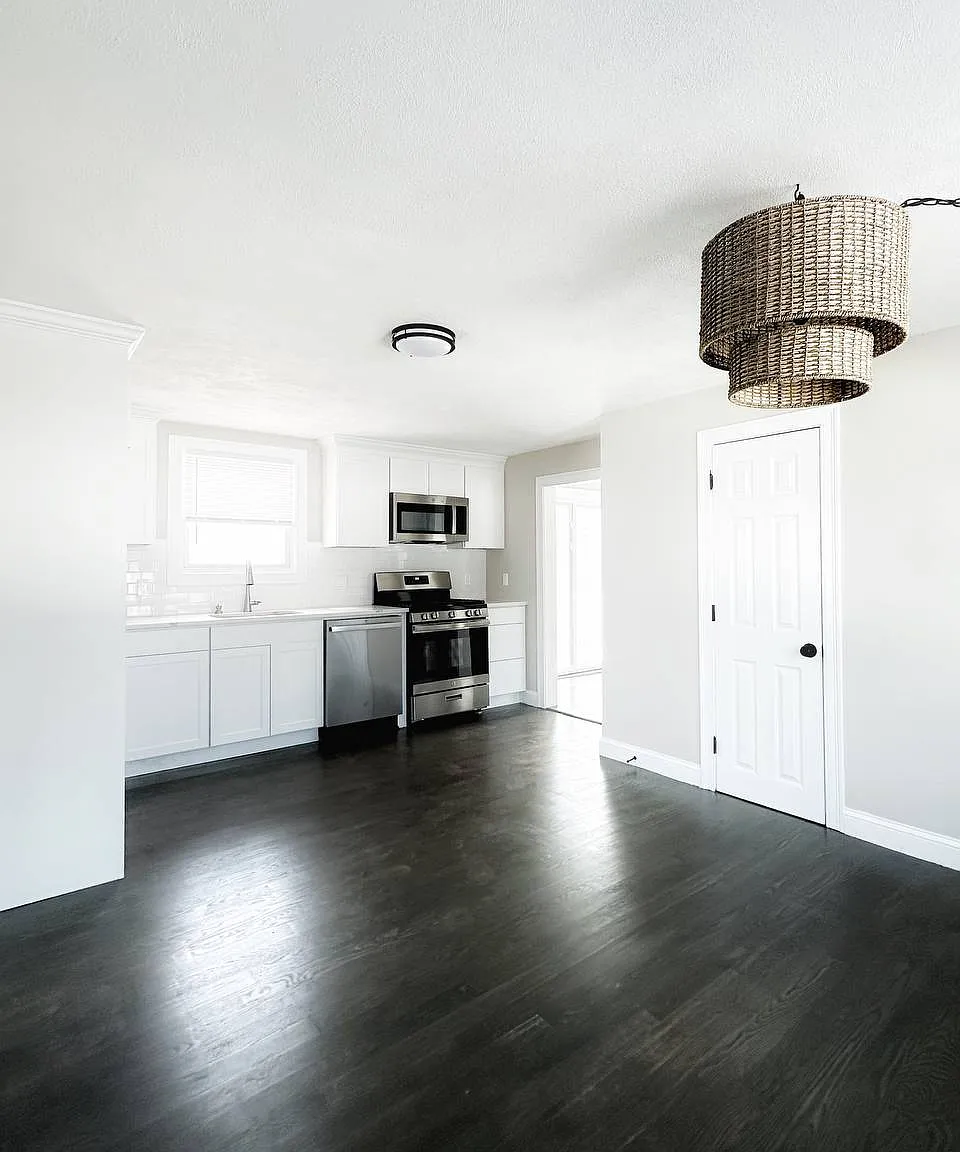 40 Linwood St — Photo 3