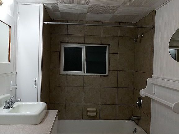 3rd image of 53 S Brook Ave