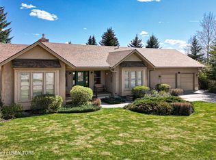 290 E 9th Ave, Afton, WY 83110