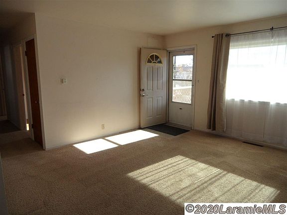 4th image of 719 Reynolds St