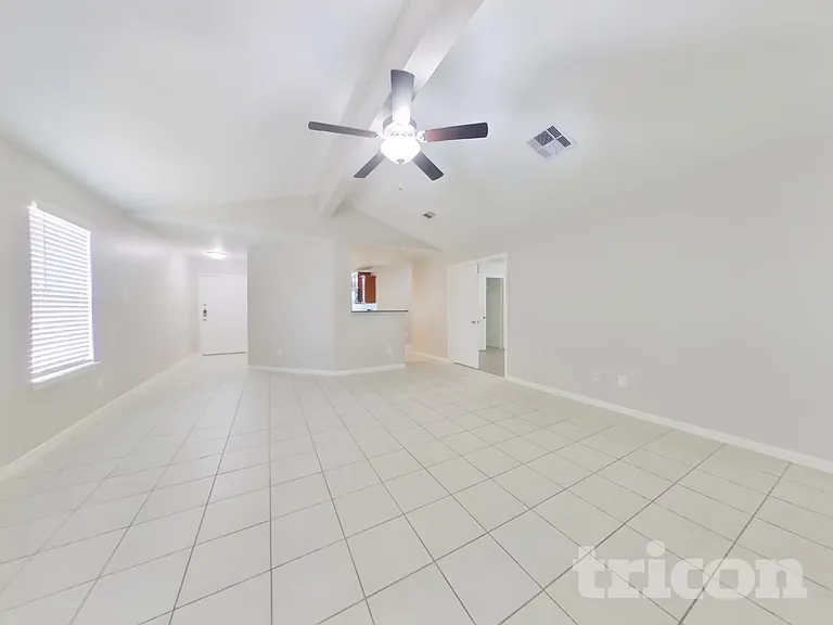 717 Totem Trail Dr — Photo 4