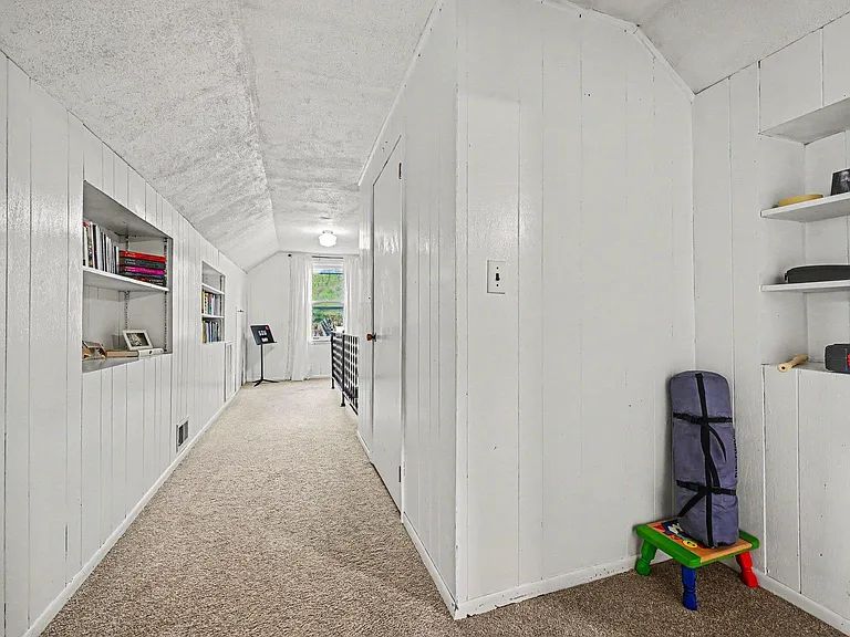 4937 Clinton Ave — Photo 12