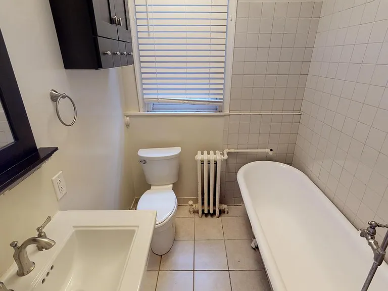 1815 Vernon St NW — Photo 15