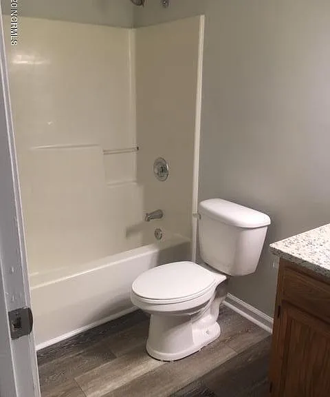 265 N Front St #204 — Photo 5