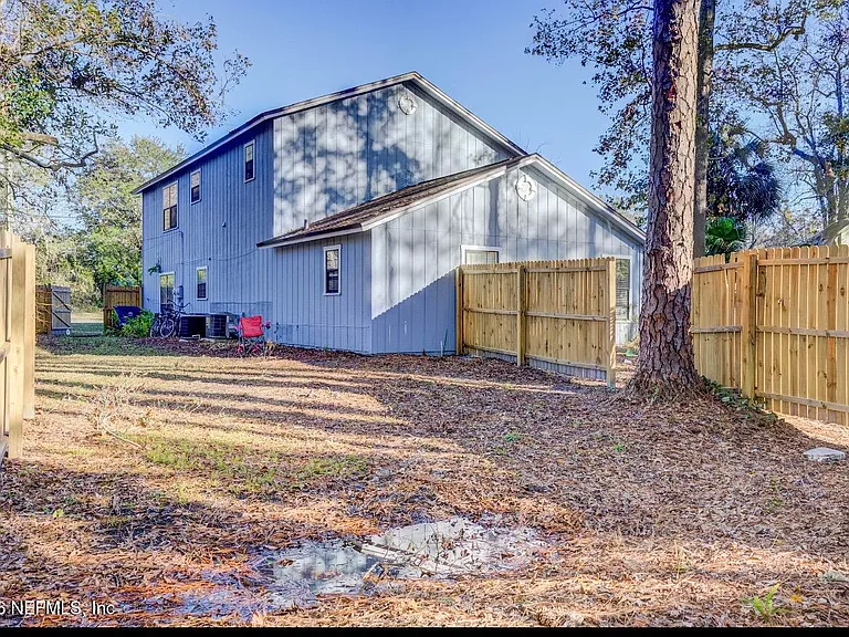 726 Plainfield Ave — Photo 12