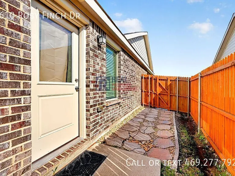 1610 Rosy Finch Dr — Photo 24
