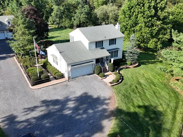 27739 Mount Pleasant Rd, Columbus, NJ 08022