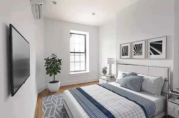 Bedroom, photo 1