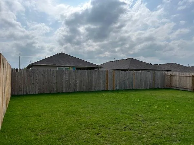 311 Darwin Pl — Photo 31