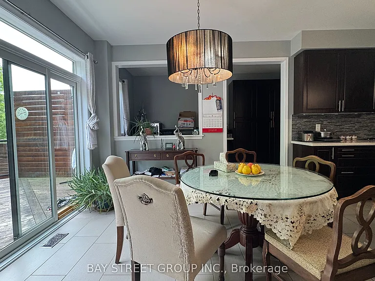7889 Buckeye Cres — Photo 8