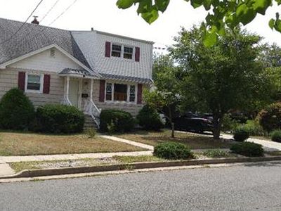 57 School St, Metuchen, NJ, 08840