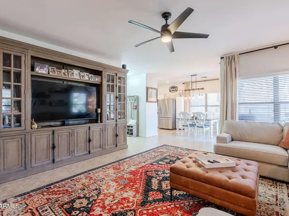 1145 E LOWELL Avenue, Gilbert, AZ 85295