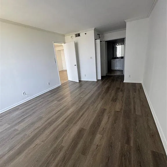 3300 NE 192nd St #11 — Photo 18