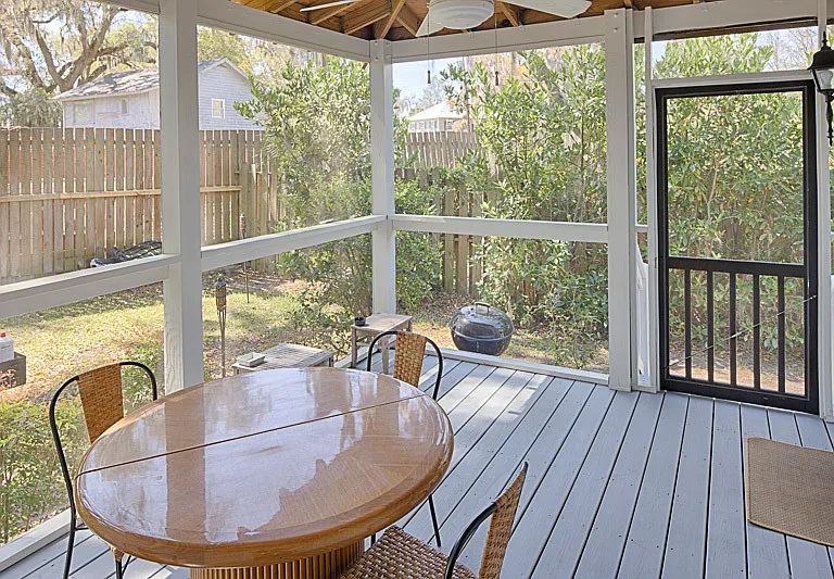 3206 Robertson Ave — Photo 22