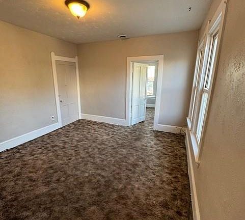 2nd image of 29435 Euclid Ave