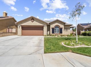 6623 La Sarra Dr, Lancaster, CA 93536