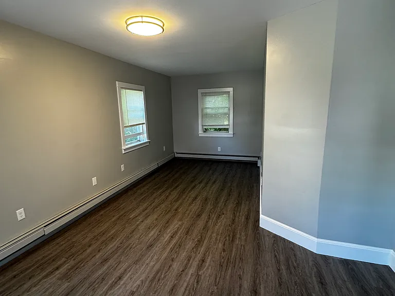 235-25 Albin St #23.5-25 — Photo 13