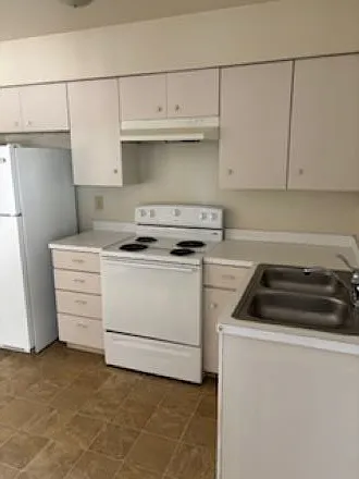 Kitchen - 1016 S 9th St