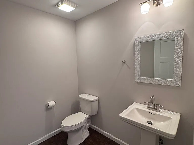8245 Baxter Rd — Photo 33