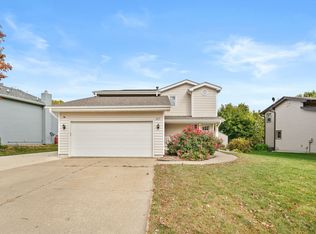 257 24th St, West Des Moines, IA 50265