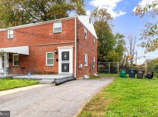 722 Cabin Branch Dr, Capitol Heights, MD