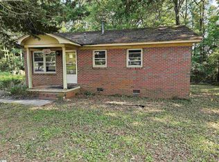 804 E Florida St, Clinton, SC 29325