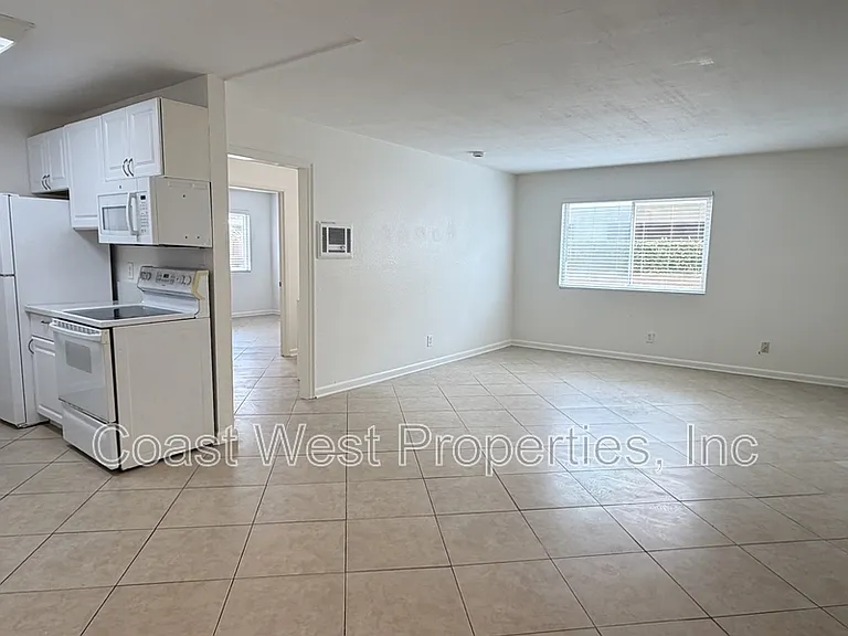 3840 Carlsbad Blvd #3 — Photo 2