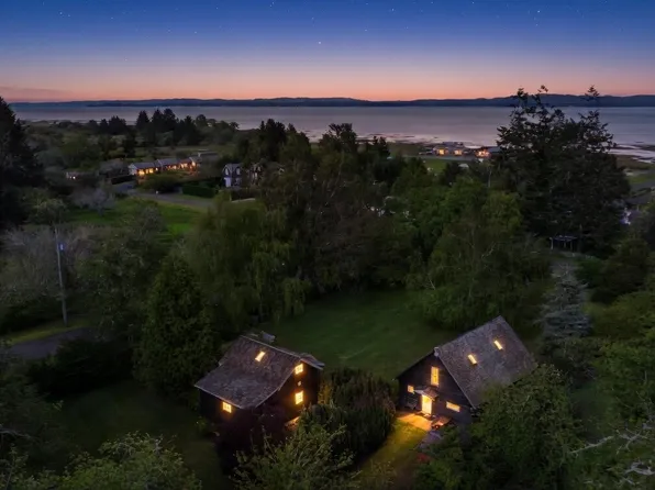 3404 Oysterville Road, Oysterville, WA 98641