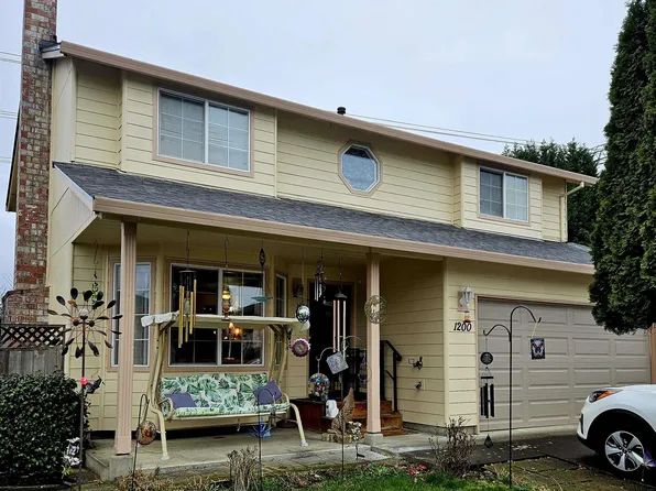 1200 SW 215th Ave, Beaverton, OR 97003