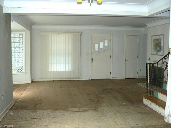 2nd image of 1652 Oregon Ave