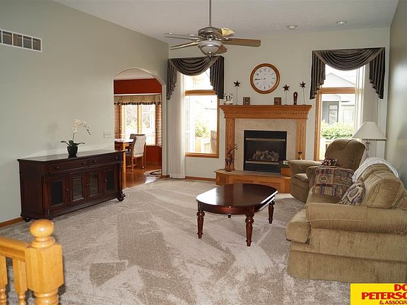 5th image of 3132 Marian Ln