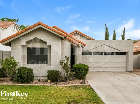 125 S Ocean Dr, Gilbert, AZ 85233