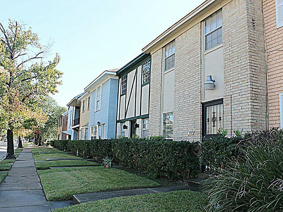 1st image of 7523 Bellerive Dr #12