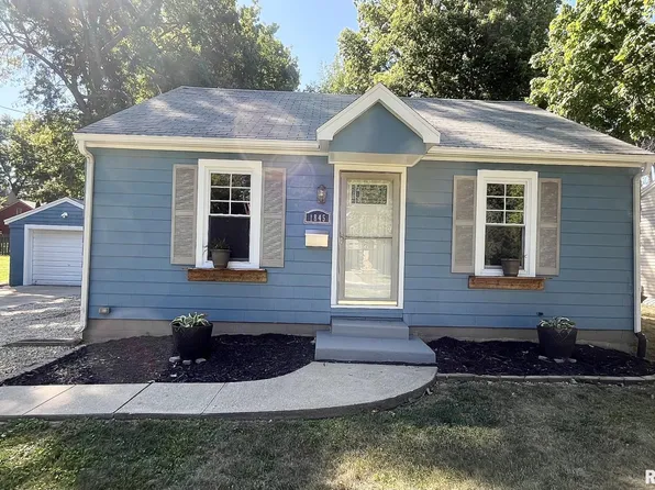 1845 Cedar St, Jacksonville, IL 62650