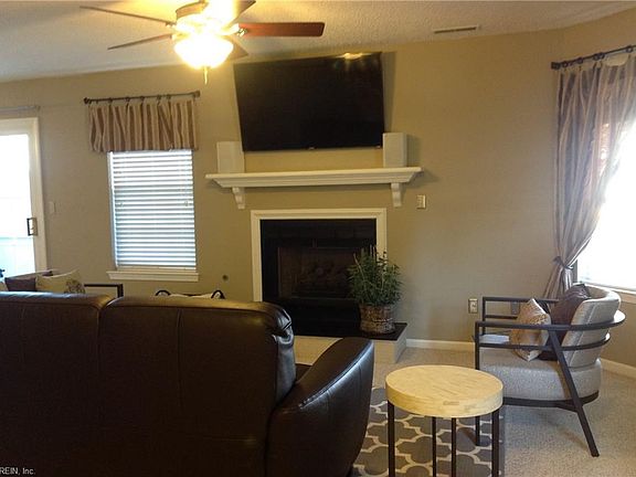 4th image of 4533 Shallowford Cir