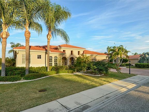 3rd image of 317 Noble Faire Dr