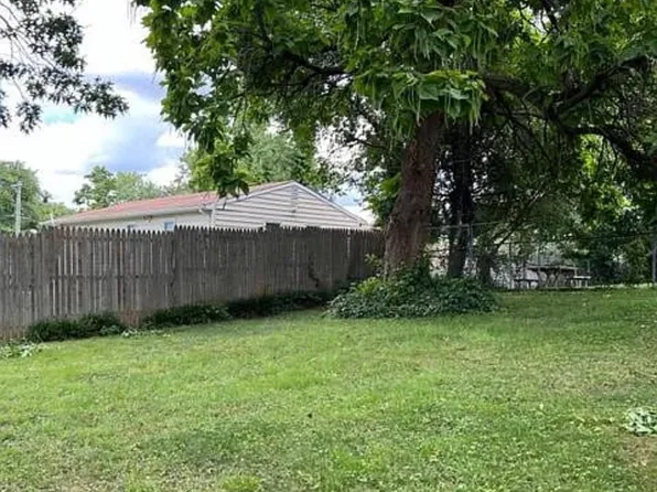 425 Clovis Ave, Capitol Heights, MD 20743