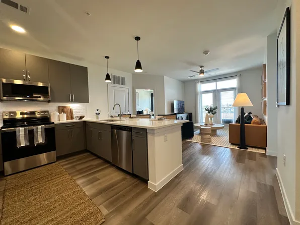 (undisclosed Address), Del Valle, TX 78617