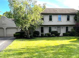 128 Skyline Dr, New Holland, PA 17557