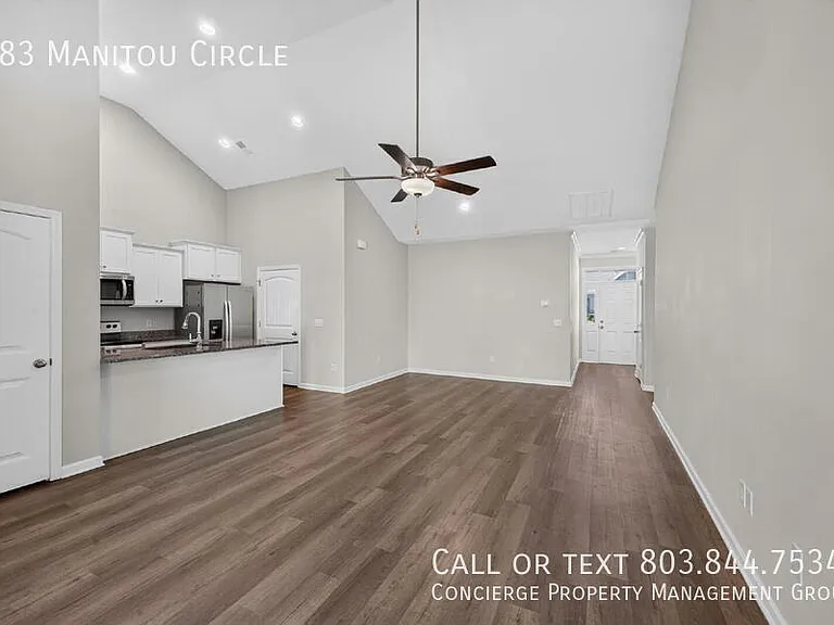 983 Manitou Cir — Photo 3