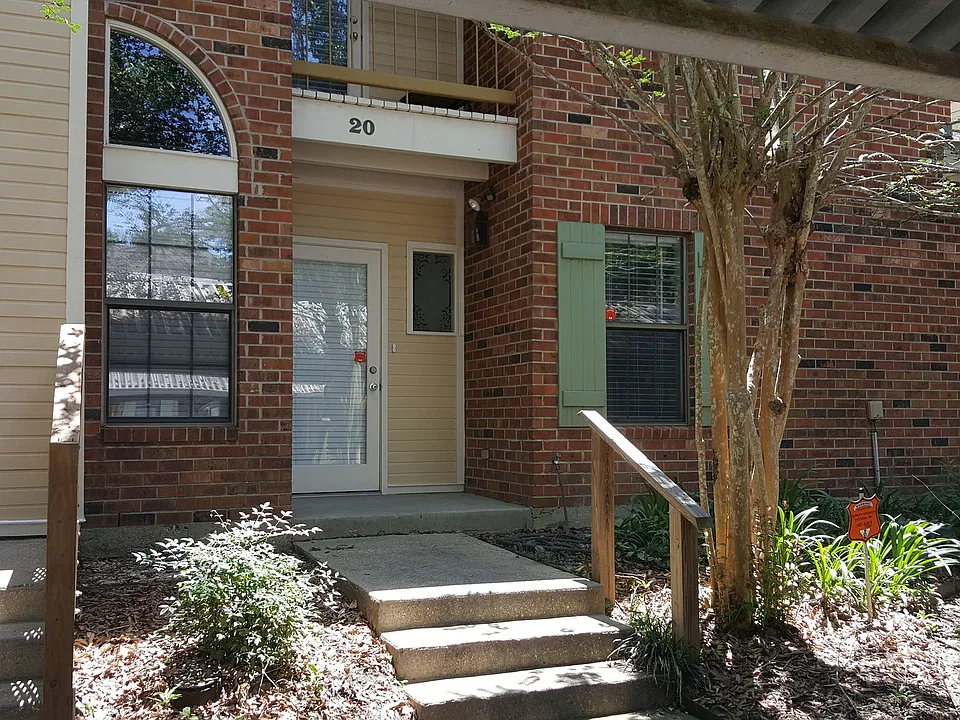 117 Horseshoe Dr #20