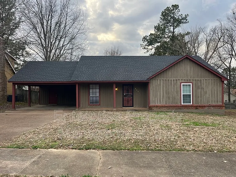 4379 Hunt Cliff Trce — Photo 1