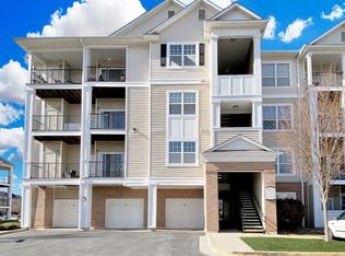 19625 Galway Bay Cir APT 201, Germantown, MD 20874